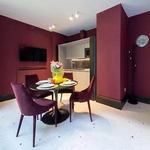 Poli Apart-hotel