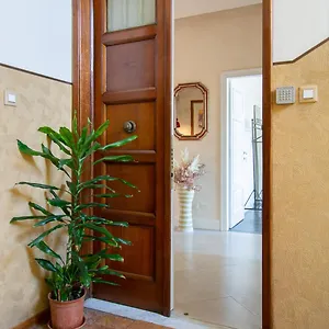 https://leopolda-home.it-tuscanyhotel.com