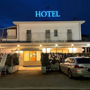 navštívit hotel