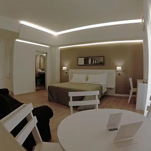 https://bb-medinblu.taorminaitalyhotels.com